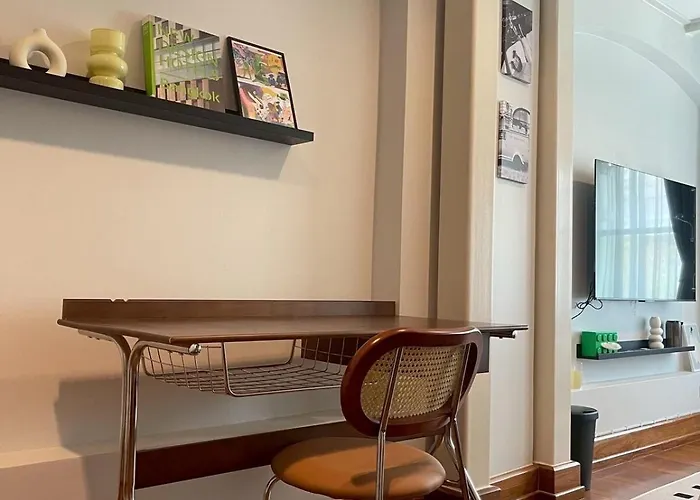 Nueng Rana 113 Unique House In Chinatown 3br 2ba * Bangkok