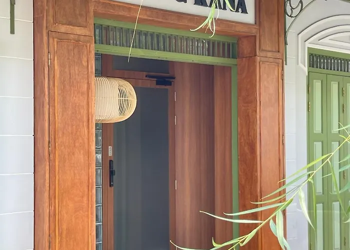 Nueng Rana 113 Unique House In Chinatown 3br 2ba